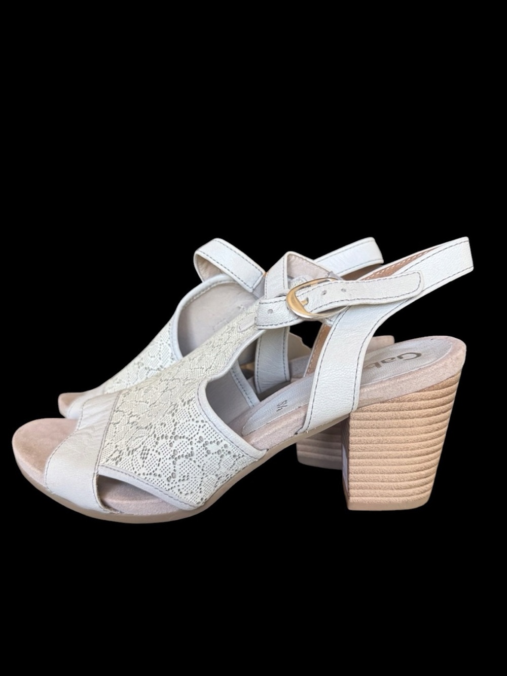 GABOR buckle cover heel sandal, gray NWT originally 195. They are size 5 1/2.